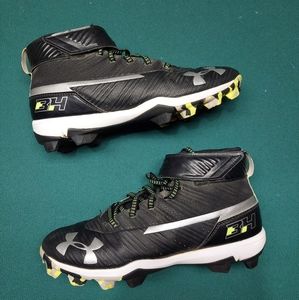 Youth 5.5 Under Armour Bryce Harper Baseball Cleats